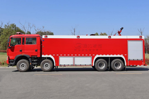 <span class=keywords><strong>Camion</strong></span> de pompiers résistant de réservoir d'eau de Sinotruk Howo 8*4 configuration de Double-cabine de 25 tonnes - Product Image 3