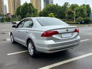 Volkswagen <span class=keywords><strong>Bora</strong></span> 2016 1.6L Comfortline, Automático de 6 Velocidades, 5 Plazas, Volante a la Izquierda, Sedán Compacto de Gasolina - Product Image 6