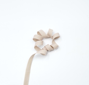 Logotipo impreso Banda elástica personalizada Banda elástica 8mm Blanco brillante Embalaje Proveedor Pulgadas Jacquard Plástico Suave Personalizado Pequeño - Product Image 4