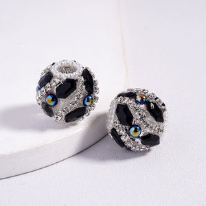 ลูกปัดลูไซต์ประดับด้วยคริสตัลทรงกลมและไข่มุกครึ่งเปลือกในสีผสม  พร้อมสายไข่มุกสีขาวใสสำหรับตกแต่งปากกา - Product Image 2