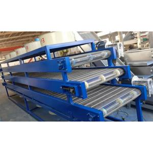 مصدر الشركة المصنعة المخصصة SUS316 ارتداء دليل موثوق به الدجاج السمك الروبيان الكعكة النودلز الفورية شبكة الحزام الناقل - Product Image 1