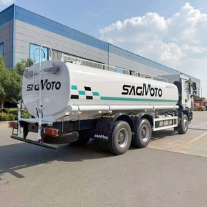 Camion-citerne à eau Shacman 18CBM Diesel 6x4 avec pompe pour la lutte contre la poussière - Product Image 5
