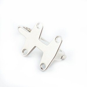 หัวเข็มขัดโลหะรูปเครื่องบินแบบสองแถว ขนาด 40 มม. สีเงิน ทำจากโลหะผสมสังกะสี ทนทาน เหมาะสำหรับใช้กับเสื้อผ้า - Product Image 2