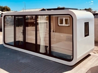 Cabine modulaire Apple d'exportation avec système sanitaire complet, capsule incurvée facile à transporter pour projets touristiques