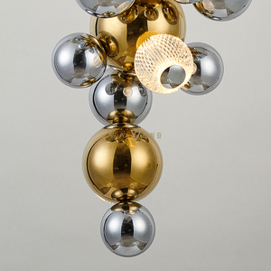 <span class=keywords><strong>Lampadario</strong></span> a Sospensione LED di Lusso con Bolle Verticali, in Acciaio Inox Cromato Oro Titanio e <span class=keywords><strong>Plexiglass</strong></span> - Product Image 4