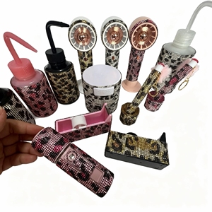 Großhandel Plastik Leopardenmuster Wimpern-Spiegel Versiegelte Dose Strass-Diamant-Klebstoff Aufbewahrungsbehälter Wimpernverlängerung Hand-USB-Werkzeug - Product Image 1