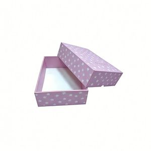 Boîte cadeau rectangulaire de luxe à couverture rigide, auto-élevante, en matériaux recyclés, avec logo imprimé personnalisé, finition brillante et gaufrage UV - Product Image 6