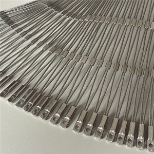Filet <span class=keywords><strong>de</strong></span> protection en treillis métallique tissé en acier inoxydable avec services <span class=keywords><strong>de</strong></span> découpe et <span class=keywords><strong>de</strong></span> pliage - Product Image 3