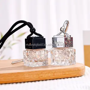 Hot Sale 8ml Mini Square Car Hanging Diffuser Fragrance Perfume Oil Empty Glass Bottles With Black Gold Sliver Cap