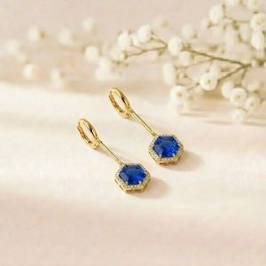 Pendientes de Zafiro Azul con Forma Hexagonal Geométrica y Detalle de Circonita Cúbica, Pendientes Colgantes de Piedras Preciosas Naturales en Plata de Ley 925, Elegantes - Product Image 3