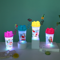 Gobelet lumineux en plastique en forme de crème glacée avec logo personnalisé, bouteille à eau avec lumière LED clignotante
