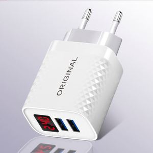 Chargeur mural USB triple port standard britannique avec charge rapide QC3.0, sortie 15W pour téléphones mobiles et tablettes - Product Image 1
