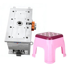 Sgabello Leggero Personalizzato Stampato a Iniezione con Design Antiscivolo Colori Personalizzati Certificato ISO9001 per Uso Interno/Esterno - Product Image 1