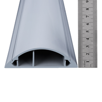 No.9 90mm/3.54 "W largeur extérieure gris plastique Pvc câble goulotte couvercle de cordon de sol avec support adhésif électrique décoratif