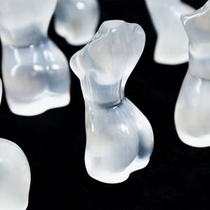 คริสตัลธรรมชาติขายดี ขนาด 3 นิ้ว งานฝีมือจากคริสตัล หินอัญมณี ขัดเงา แกะสลัก พลังบำบัด เสริมโชค รูปทรงเพชร - Product Image 2