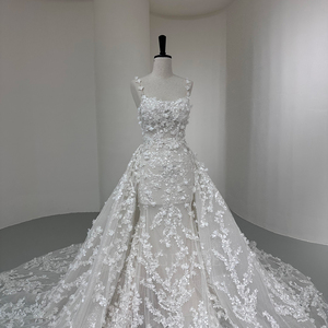 Robe de mariée sirène moderne de luxe NT06 avec bretelles spaghetti, fleurs 3D, dentelle longue, appliques de cristal et broderies, couleur ivoire, traîne chapelle - Product Image 4