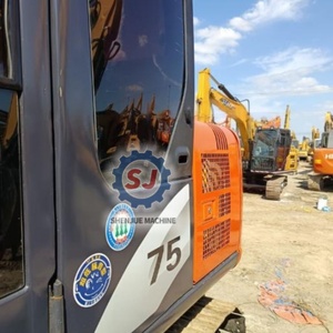 Excavatrice d'occasion Hitachi ZX75 de 12 tonnes, machine multifonctionnelle, origine Japon, ZX75, excavatrice sur chenilles hydraulique à vendre - Product Image 2