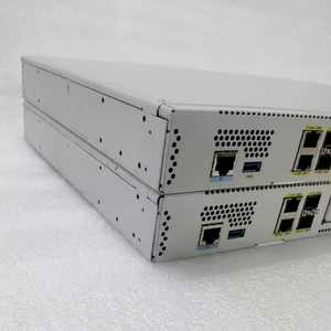 เราเตอร์แบบติดตั้งบนแร็ค 1U สำหรับองค์กร รุ่น C8200L-1N-4T พอร์ต Gigabit WAN แบบโมดูลาร์ รองรับ SD WAN สำหรับเครือข่ายสำนักงานสาขา - Product Image 1