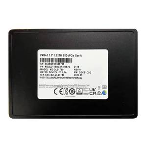 SSD PM9A3 Baru U.<span class=keywords><strong>2</strong></span> MZQL27T6HBLA 960GB 1.92TB 3.84TB 7.68TB 15.36TB PCIe 4.0 <span class=keywords><strong>2</strong></span>.5 inci Internal Solid State Drive - Product Image 1