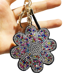 Porte-clés Fleur Scintillante en Cristal, Pendentif Floral Multicolore en Strass pour Sac, Accessoire de Mode Bling pour Clé de Voiture - Product Image 1