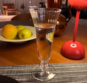 قصير عالي البوروسيليكات مصنوع يدويًا حسب الطلب - Product Image 2