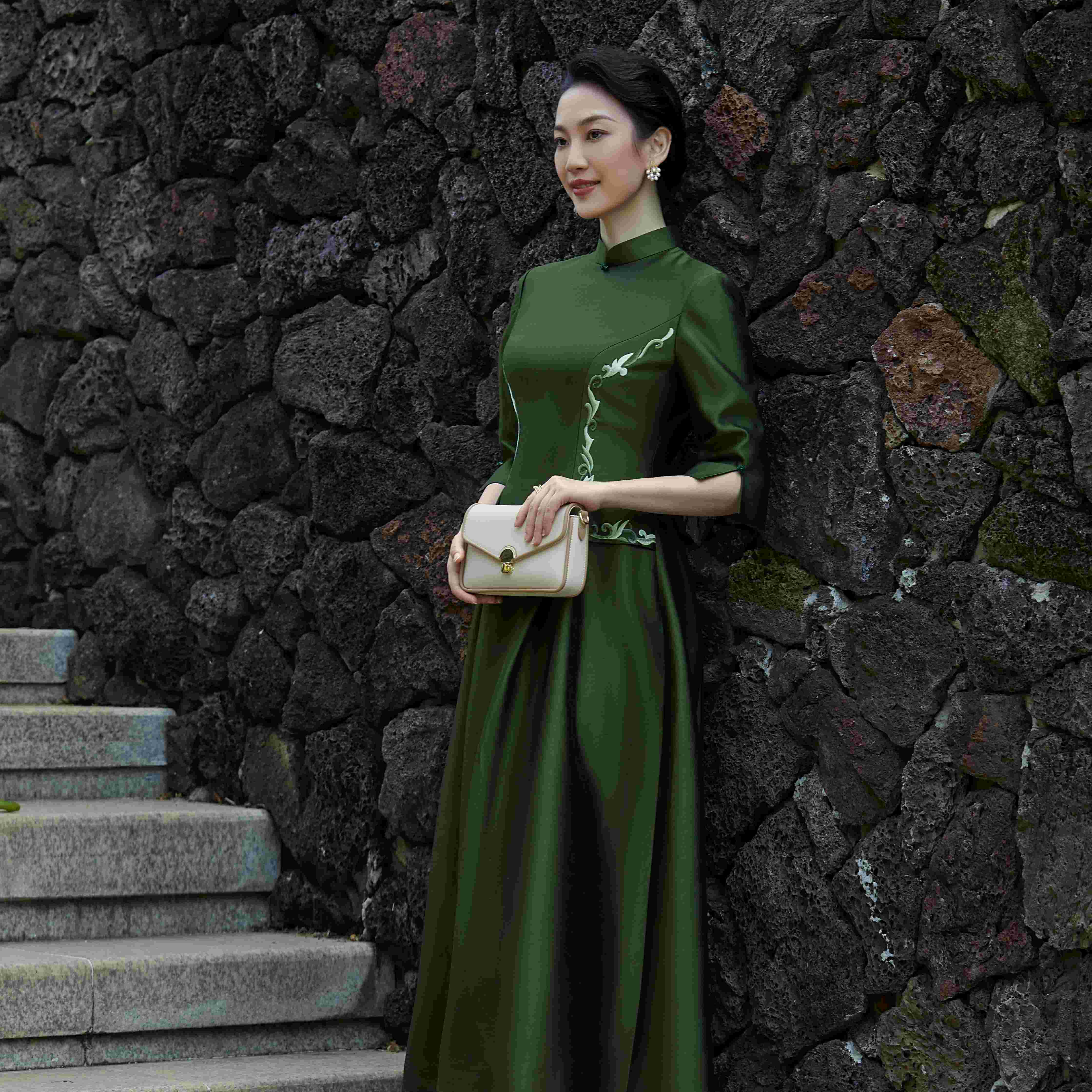 slim fit dress slacks 3/4 Sleeve Full Length Traditional Cheongsam Floral Chinese Dress Green / S