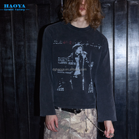 Op maat gemaakte, hoogwaardige, zware DTG-geprinte, stonewashed, lange mouwen, donkergrijze vintage T-shirt voor heren