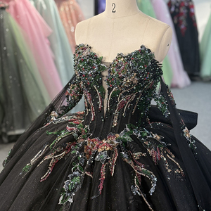 ชุดเดรสงาน Quinceanera สีดำประดับกลิตเตอร์และไข่มุก พร้อมโบว์ รุ่น Dy6804-1 - Product Image 3