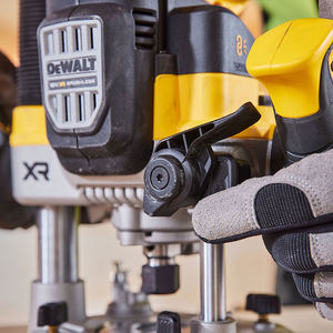 Fresadora inalámbrica portátil de 18 V, ideal para tallar, ranurar y terminar proyectos de carpintería. - Product Image 5