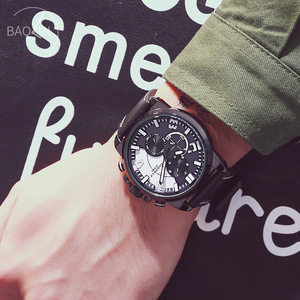 Montre-bracelet multifonctionnelle décontractée pour hommes, bracelet en cuir - Product Image 4