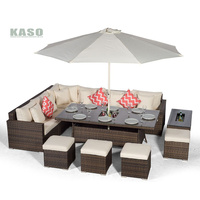 Ensemble table et chaises avec parasol, mobilier d'extérieur, canapé de bistrot moderne, ensemble de jardin modulaire en rotin avec parasol