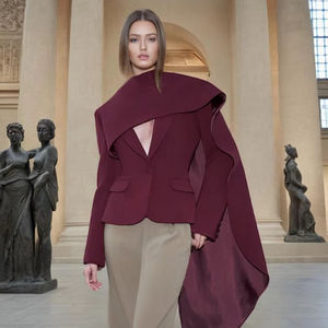 Haute qualité mode personnalité mince costume <span class=keywords><strong>veste</strong></span> femmes 2024 automne tendance épissé rouge <span class=keywords><strong>Cape</strong></span> courte Blazers dames femmes - Product Image 1