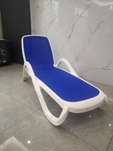 Chaise longue de luxe pour piscine, meubles de patio extérieur, chaises de plage élégantes pour la plage et la piscine - Product Image 4