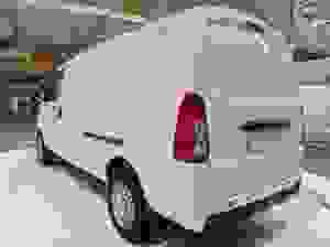 Furgoneta de carga eléctrica pura más vendida para Europa y el Sudeste Asiático fabricada por New Energy Vehicle Company - Product Image 2