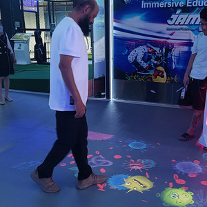 <span class=keywords><strong>Jeu</strong></span> de sport de projection en métal interactif au <span class=keywords><strong>sol</strong></span> 3D pour parc de trampoline éducatif de jardin intérieur Occasions d'aéroport - Product Image 5