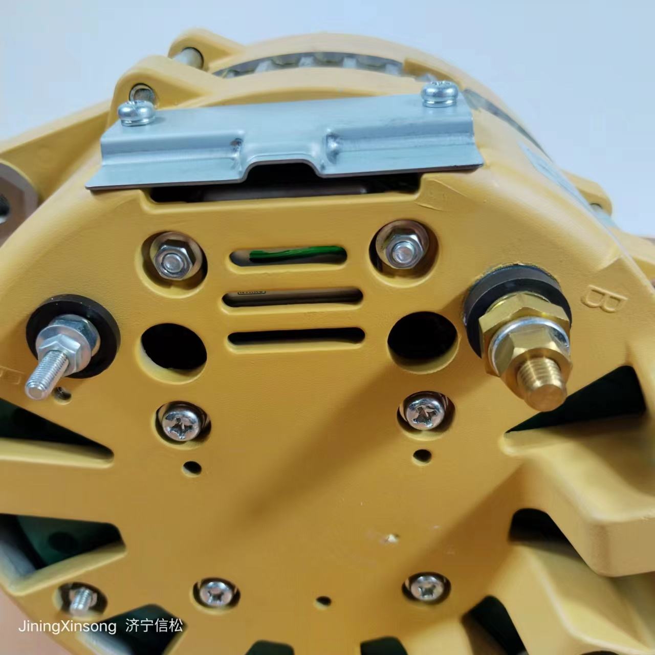 レア電気式NEW 90 AMP交流発電機コマツ対応600-825-9331 6008259230 6008219220 6008259130 KOMTASU铁交流发电机挖掘机PC600-7 90A用于小松交流发电机600-825-9331 600-825-9130 600-825-9430