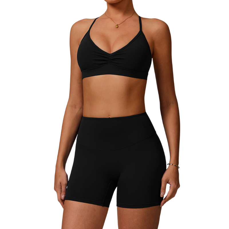 บรา+กางเกงขาสั้นสีดำ