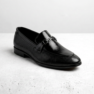 Mocasines Premium para Hombre con Punta en Pico y Detalle de Cadena Elegante para Bodas, Negocios, Fiestas y Oficina - Product Image 1
