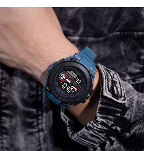 Montre de sport <span class=keywords><strong>numérique</strong></span> en caoutchouc lumineuse et étanche pour homme, style mode de luxe, <span class=keywords><strong>cadran</strong></span> 45 mm - Product Image 5