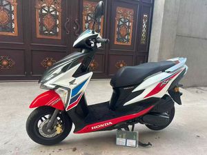 <span class=keywords><strong>Scooter</strong></span> à deux roues AHonda Cyclone 125cc - Économique en carburant et durable - Product Image 5
