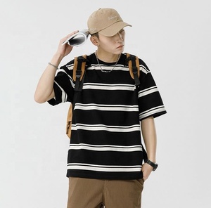 เสื้อยืดโอซิซาแฟชั่นผู้ชาย ลายทางหลวมๆ สไตล์ฤดูร้อน เสื้อคอกลม ผ้าฝ้าย 57.6% เสื้อยืดลำลองแขนสั้นสำหรับวัยรุ่นชาย - Product Image 6