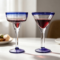 Verres à vin en cristal sans plomb en gros pour ensemble de coupes en verre, fabriqués à la machine, à long pied, couleur personnalisable, gris fumé, capacité 460 ml