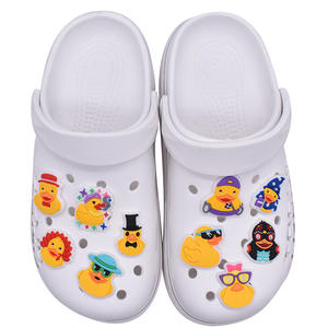 Fleur de chaussure en PVC détachable en silicone de dessin animé mignon moulé avec des boucles en caoutchouc souple goutte à goutte - Product Image 4