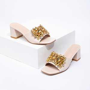 Nuove <span class=keywords><strong>ciabatte</strong></span> da donna con tacco spesso a punta quadrata e <span class=keywords><strong>Sexy</strong></span> tacchi alti da donna nere alla moda pantofole estive di grandi dimensioni - Product Image 5