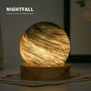 USB cơ sở bằng gỗ ánh sáng ban đêm với quả cầu thủy tinh cầu vồng tưởng tượng hành tinh bầu trời đầy sao cho phòng ngủ gia đình hoặc văn phòng nghệ thuật thủ công mỹ nghệ - Product Image 1