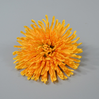 Vente en gros de fleurs de chrysanthème artificielles en soie crabe pour décorations florales de Noël et de mariage