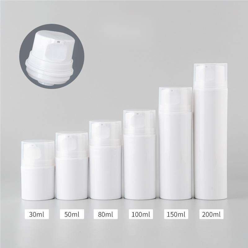 หมวกปากสี่เหลี่ยม