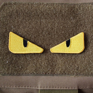 Patch brodé de petites paillettes œil de diable, badge œil du diable, autocollant en résine pour tissu en toile écologique, patchs de haute qualité inaltérables - Product Image 5