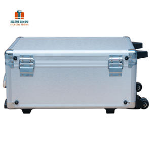 Valise de transport en aluminium Valise à roulettes en aluminium personnalisée - Product Image 5
