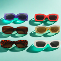 Enfants nuances Simple couleur enfants lunettes de soleil UV 400 carré enfants Rectangle lunettes de soleil pour adolescents filles garçons